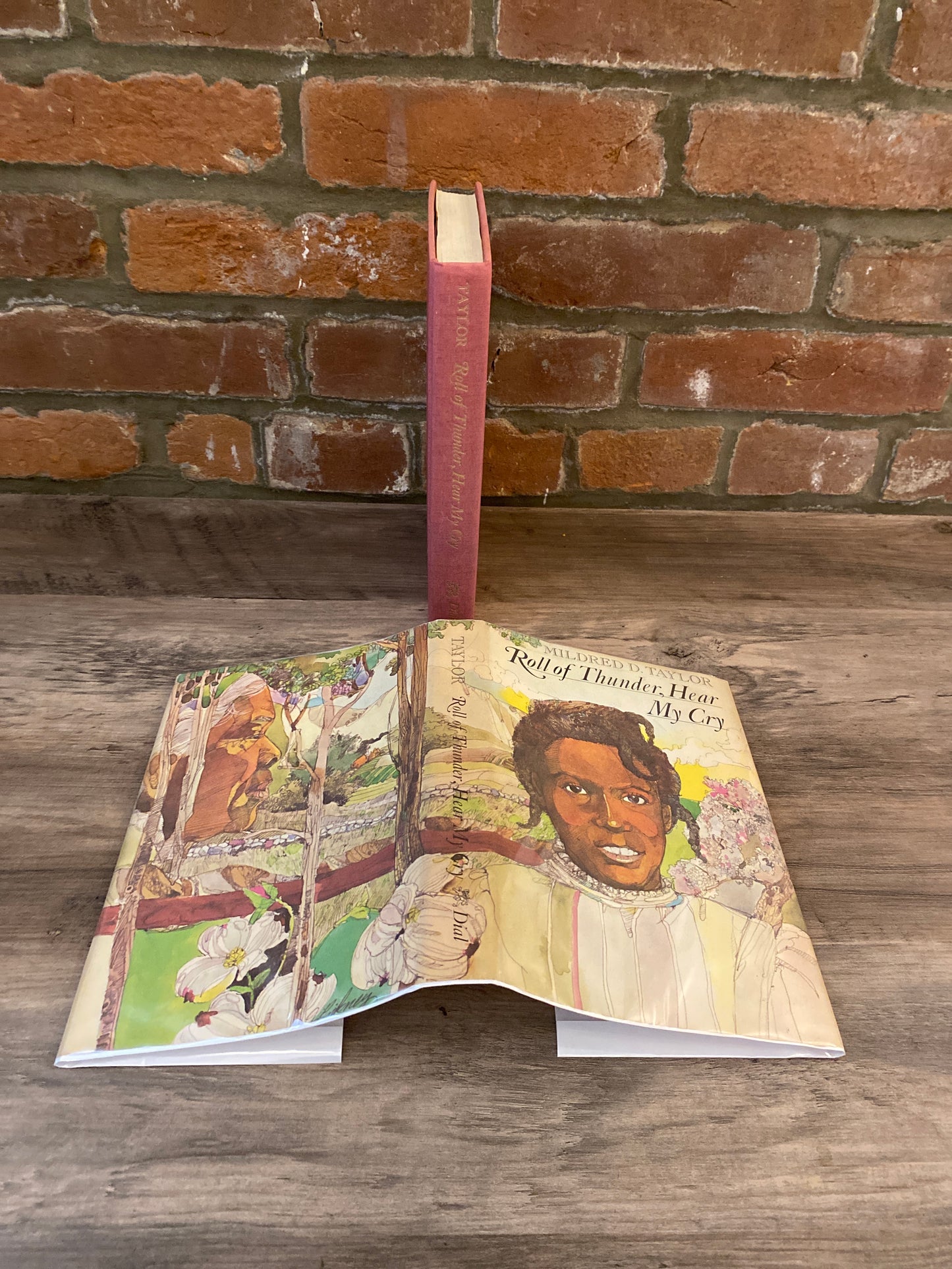 Roll of Thunder, Hear My Cry by Mildred D. Taylor
