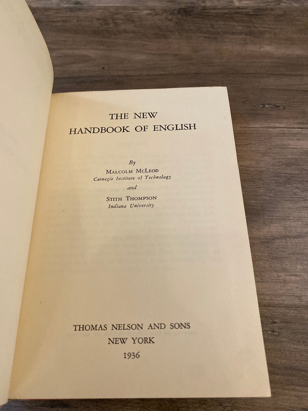 The New Handbook Of English by Malcolm McLeod