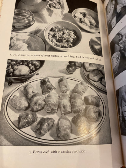 The Complete American-Jewish Cook Book by Anne London and Bertha Kahn Bishov