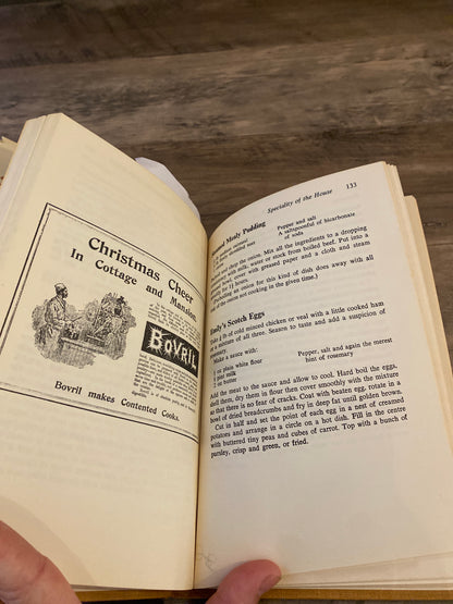 Traditional Scots Recipes by Janet Murray