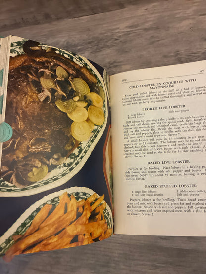 The American Woman's Cook Book by Ruth Berolzheimer