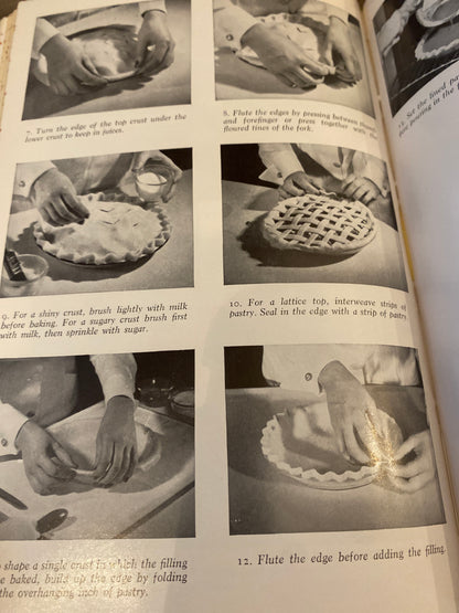 The Complete American-Jewish Cook Book by Anne London and Bertha Kahn Bishov